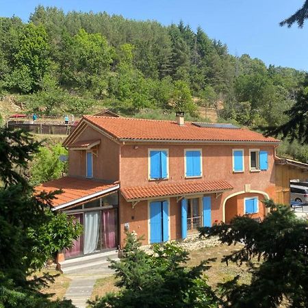 La Bonne Rencontre Appartement Chassiers Buitenkant foto